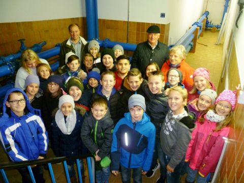 Die Klasse 4a zu Besuch bei der Wasserversorgung